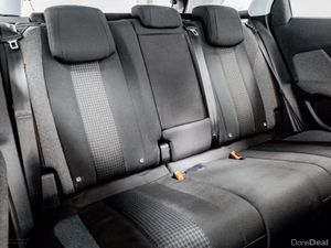 Peugeot 3008 Active 1.5 Diesel 130HP - Image 4