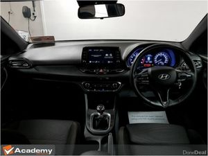 Hyundai i30 i 30 Petrol 5DR - Image 2