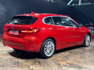 BMW 1-Series 118I PLAY EDITION - FACTORY ALLOYS - - Image 4