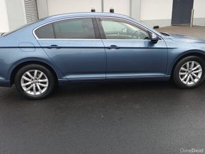 VOLKSWAGEN PASSAT/2017/1.6 DIESEL/MANUAL/NCT&TAX - Image 4