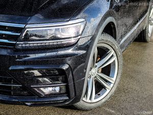 211 VOLKSWAGEN TIGUAN R-LINE ALLSPACE - Image 4