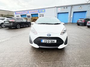 Toyota Aqua 2017 Hybrid Automatic - Image 2