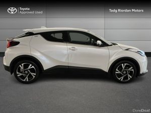 Toyota C-HR HYBRID SPORT - Image 3