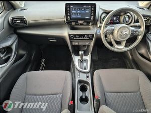 Toyota Yaris Cross ** 1.5 HYBRID ** AUTO ** HUGE S - Image 2