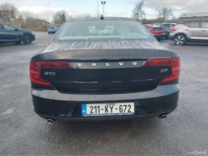 Volvo S90 D4 MOMENTUM AT 4DR AUTO - Image 2