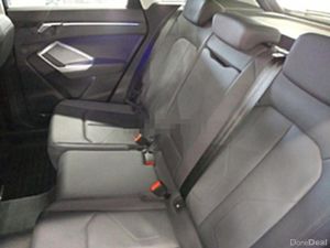 Audi Q3 HEATED SEATS // LEATHER INTERIOR // CRUISE - Image 4