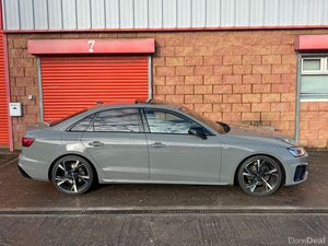 2022 Audi A4 S-line Black Edition  AUTO Sunroof - Image 3
