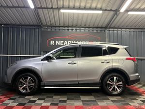 2017 Toyota RAV4 2.0 D-4D (143) 2WD LUNA - Image 4