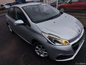 Peugeot 208 1.2 PureTech 82bhp Active 3 dr - Image 3