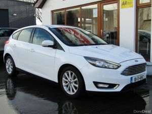 Ford Focus Titanium 1.0 125PS 6SPD 4DR - Image 3