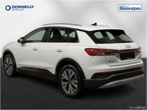 Audi Q4 E-Tron Estate Sport - Image 3