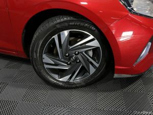 Hyundai i20 AUTOMATIC DELUXE PLUS 1.0L PETROL HATC - Image 3