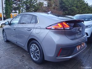 2021 HYUNDAI IONIQ PREMIUM AUTOMATIC FULLY ELECTRI - Image 4