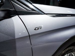 2024 Peugeot 3008 GT 1.5 BlueHDi 130bhp Auto - Image 3