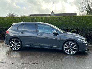 2020 Volkswagen Golf - Image 3