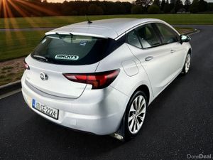 2017 Opel Astra 1.4 100PS SC Petrol - Image 3