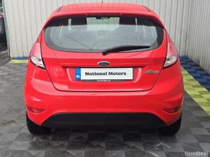 2015 Ford Fiesta 1.2 Petrol ZETEC - Image 4