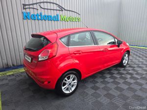 2015 Ford Fiesta 1.2 Petrol ZETEC - Image 3