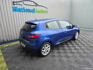 2019 Renault Clio 1.5 DCI ECO DYNAMIQUE NAV - Image 4