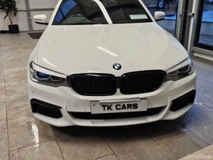 201 BMW 530 E HYBRID LOW KMS - Image 4
