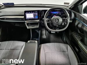 Renault Megane E-Tech EV60 220hp Techno - Image 2