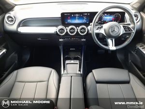 Mercedes-Benz GLB 200 d Progressive Auto 7 SEATER - Image 3
