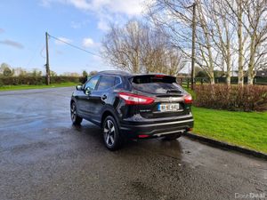 Nissan Qashqai diesel ( NCT and TAX ) - Image 4