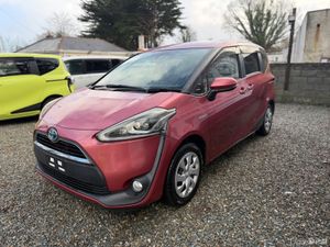 Toyota Sienta 2016  MPV 6 seater - Image 3
