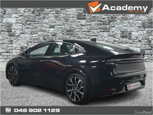 Toyota Prius Prius Plug-in Hybrid 4DR Auto - Image 3