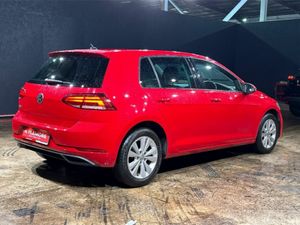 Volkswagen Golf 1.2L TSI AUTOMATIC - Image 4