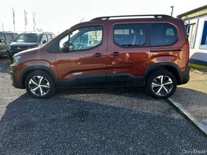 Wheelchair Car - Image 4