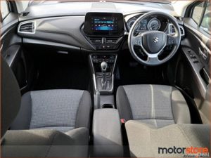 Suzuki SX4 1.5  PETOL HYBRID / MOTION **LOW MILEAG - Image 4