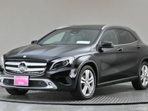 Mercedes-Benz GLA GLA 180 **HALF LEATHER**REVERSE - Image 4