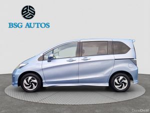 2014 HONDA FREED 1.5 HYBRID *7 SEATER* AUTOMATIC - Image 4