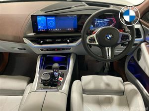 BMW XM 50e - Image 4