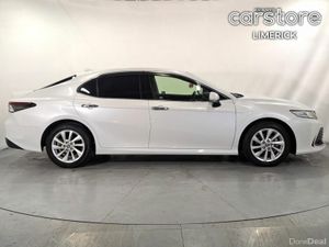 Toyota Camry 2.5 PETROL HYBRID AUTO - Image 2