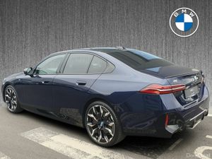 BMW i5 M60 Saloon - Image 3