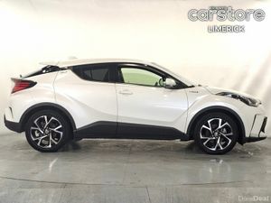 Toyota C-HR 1.8 HEV Auto - Image 2