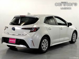 Toyota Corolla 1.8 Hybrid Aura Hatchback - Image 3