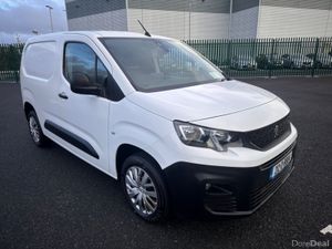 Peugeot Partner 1.5 HDI, PROFESSIONAL PLUS, VAT IN - Image 4