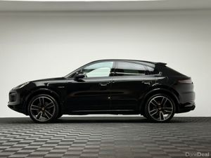 Porsche Cayenne COUPE V6 E-HYBRID *HUGE SPEC* - Image 4