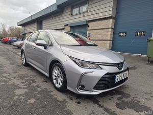 Toyota Corolla/2023/1.8 Petrol Hybrid/Auto/NCT&TAX - Image 4