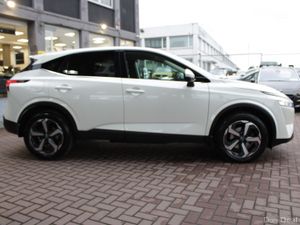 1.3 HYBRID SV PREMIUM EDITION WITH ONLY 37,000 KMS - Image 3