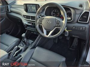 Hyundai Tucson 2WD Executive - Image 3