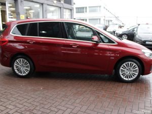 2.0D SE LUXURY 7 SEATER AUTOMATIC // 82,000KM // I - Image 3