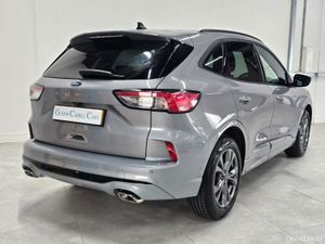 ST-LINE X Edition  PHEV 225 BHP  - Low Miles - Image 4