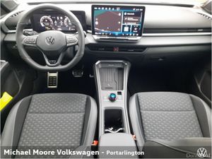 Volkswagen T-Roc NEW R-LINE 1.5eTSI mHEV 150HP AUT - Image 2
