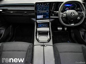 Renault Austral E-TECH Hybrid 200 techno esprit Al - Image 2