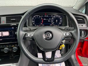 Volkswagen Golf HIGHLINE R-LINE 1.0 TSI // 17" ALL - Image 4
