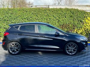Ford Fiesta ST-LINE 1.0T // VERY LOW MILEAGE // 17 - Image 2